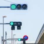 【画像】なんで左から青・黄・赤？　信号機の色の配置には納得の理由があった 〜 画像5