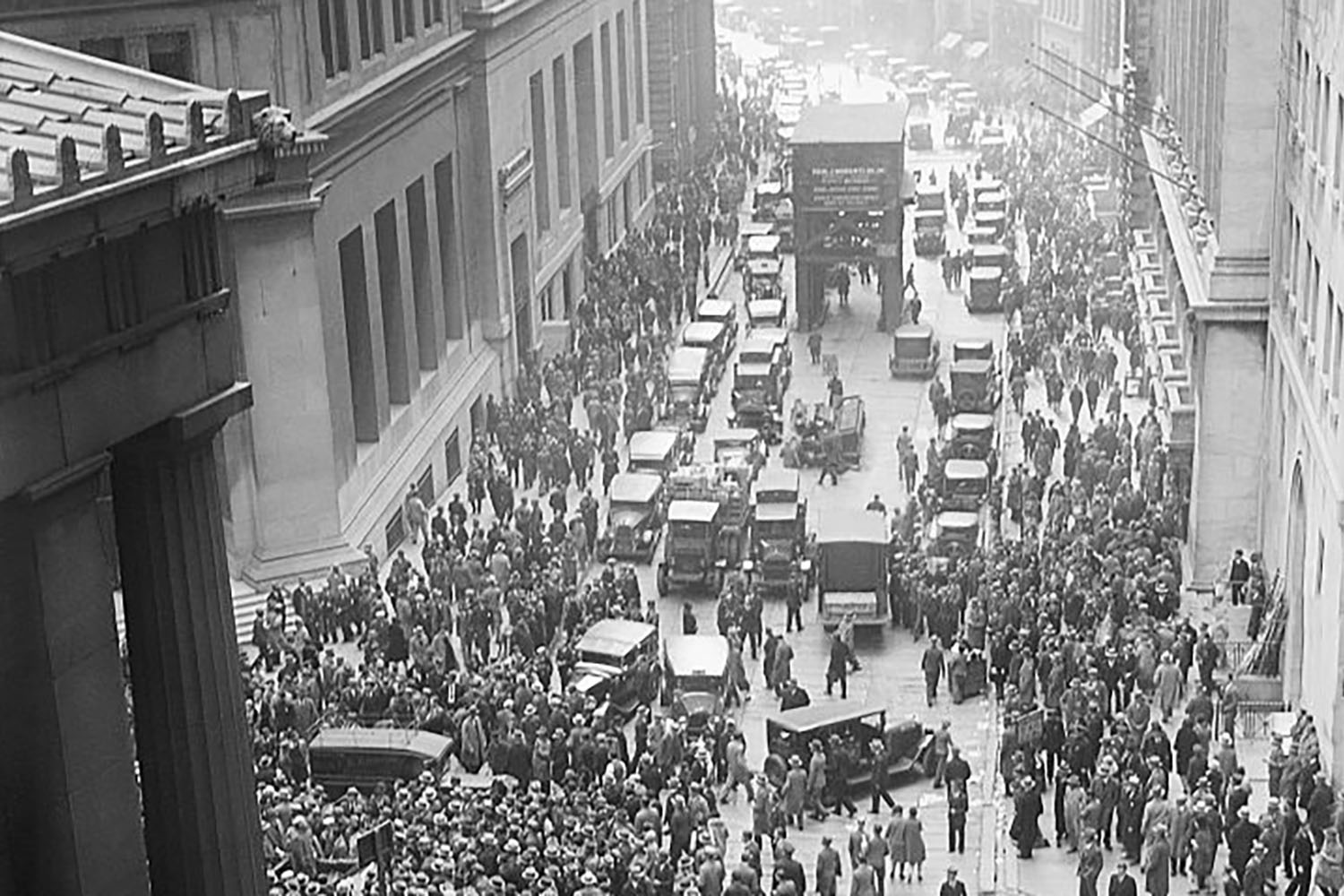 1930年代頃のアメリカ・ニューヨクのマンハッタン