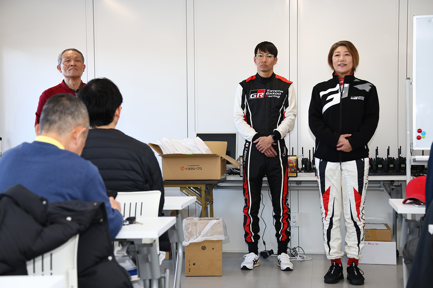 トヨタモビリティ神奈川主催の「第1回ドライビングエクスペリエンスEvo.1」の講師陣