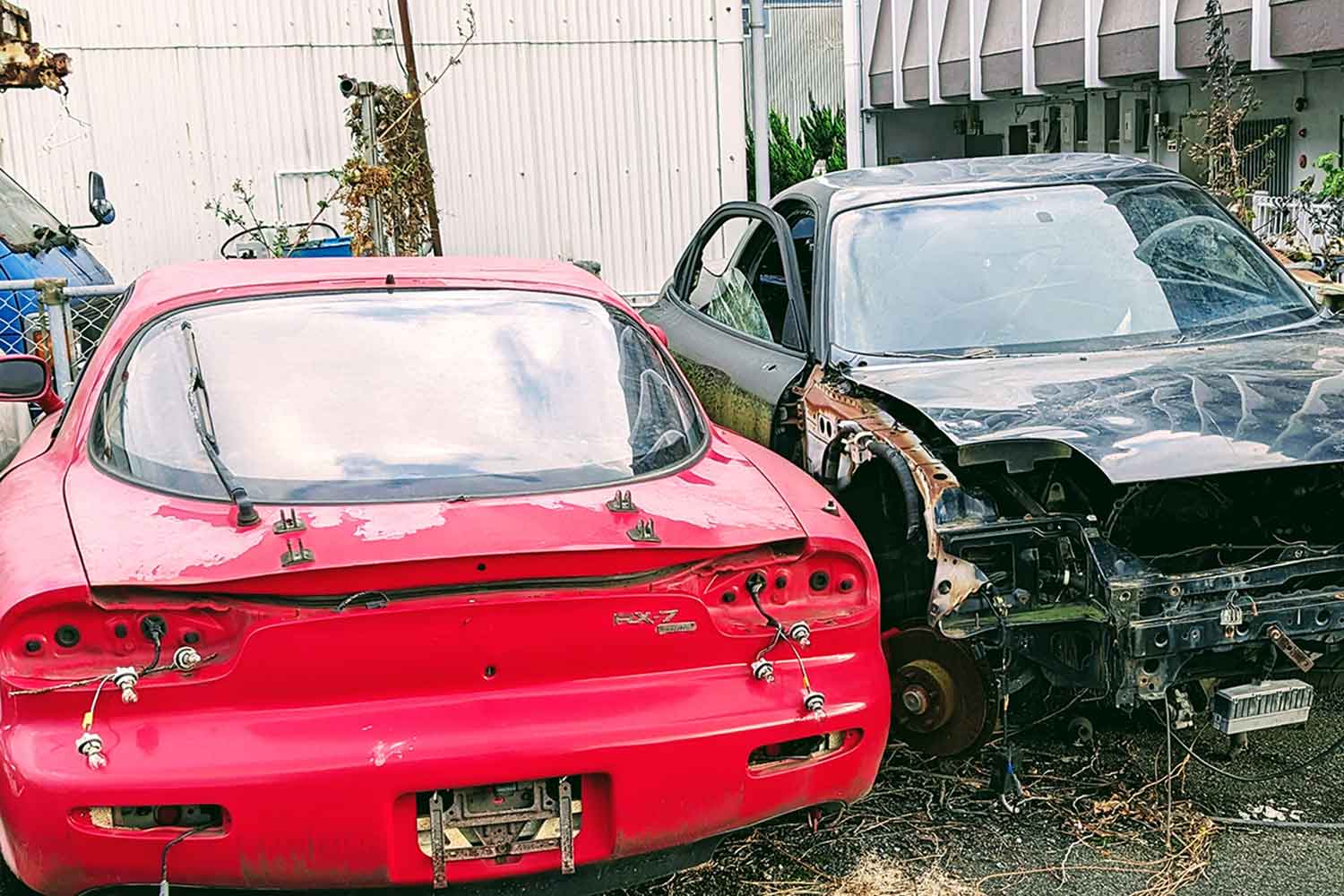 事故でぐっちゃぐちゃ……だけじゃない！　クルマが「廃車」になる３つの理由