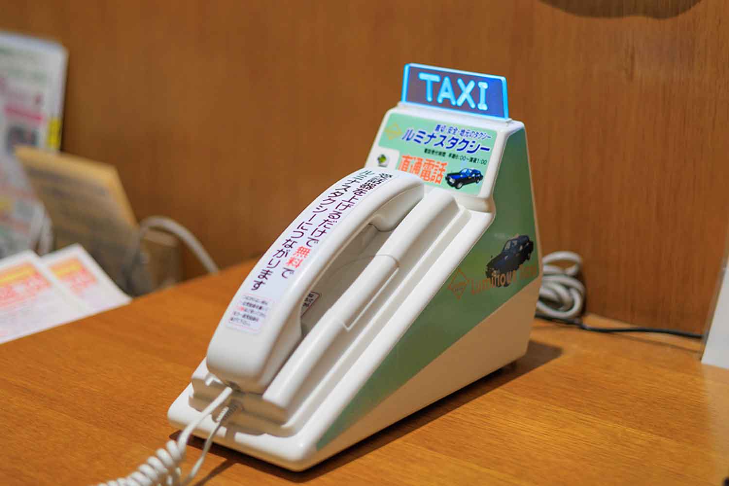 電話でタクシーを呼び出す受話器 〜 画像6