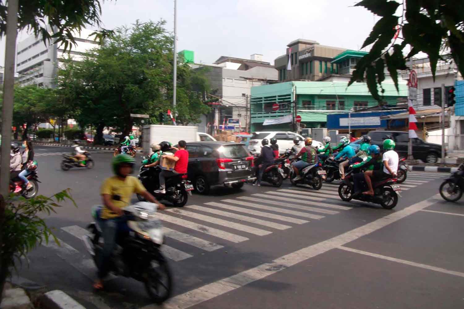 インドネシアの交通状況 〜 画像5