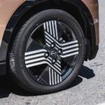 【画像】いまEV専用タイヤが増加中！　クルマとしての用途は変わらないのに普通のタイヤと何が違うのか？ 〜 画像1