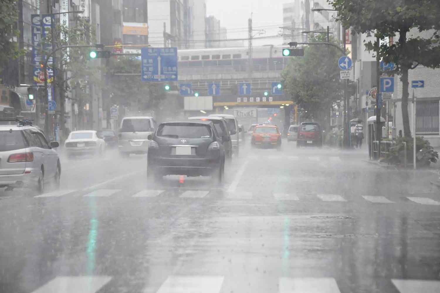 雨の日の交通状況 〜 画像4