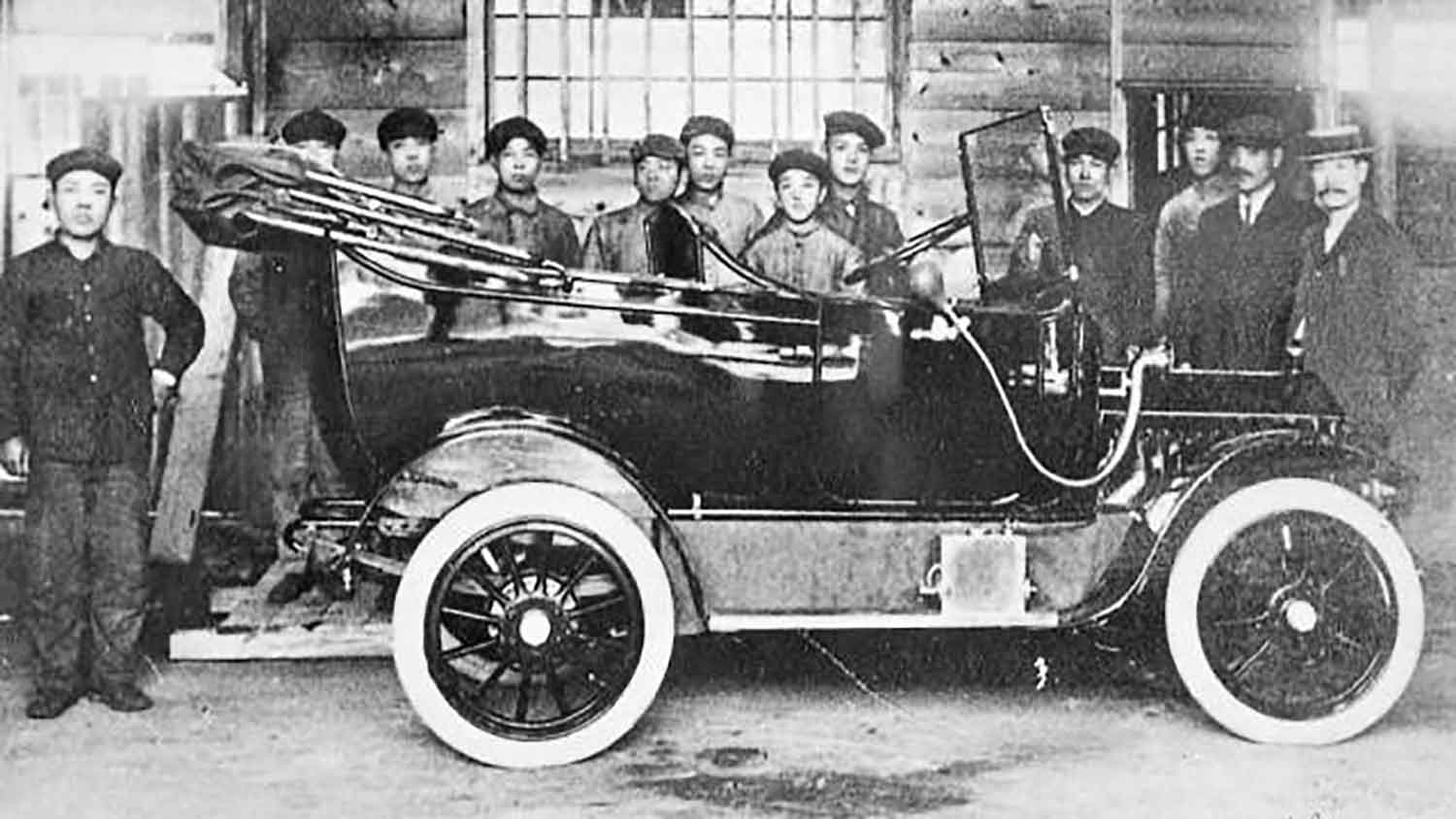 1914年の「DAT型」と快進社の社員たち 〜 画像3
