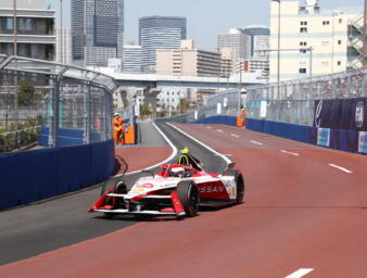東京で開催された日本初の本格公道レース「東京E-Prix」！　サーキットじゃなく公道でレースをやる意味はドコにあるのか？