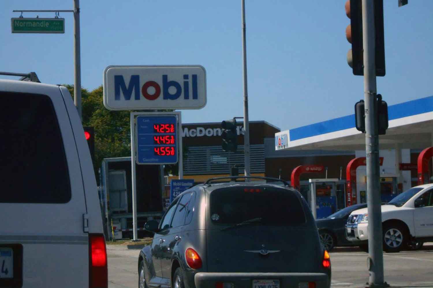 アメリカのガソリンスタンドの価格表示 〜 画像4