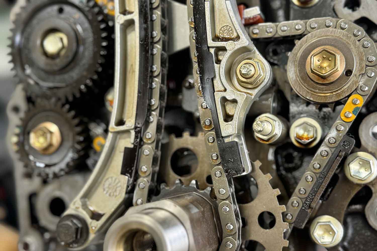 タイミングチェーンって本当に無交換で大丈夫？ タイミングベルトとの違いや交換のタイミングとは 自動車情報・ニュース WEB CARTOP
