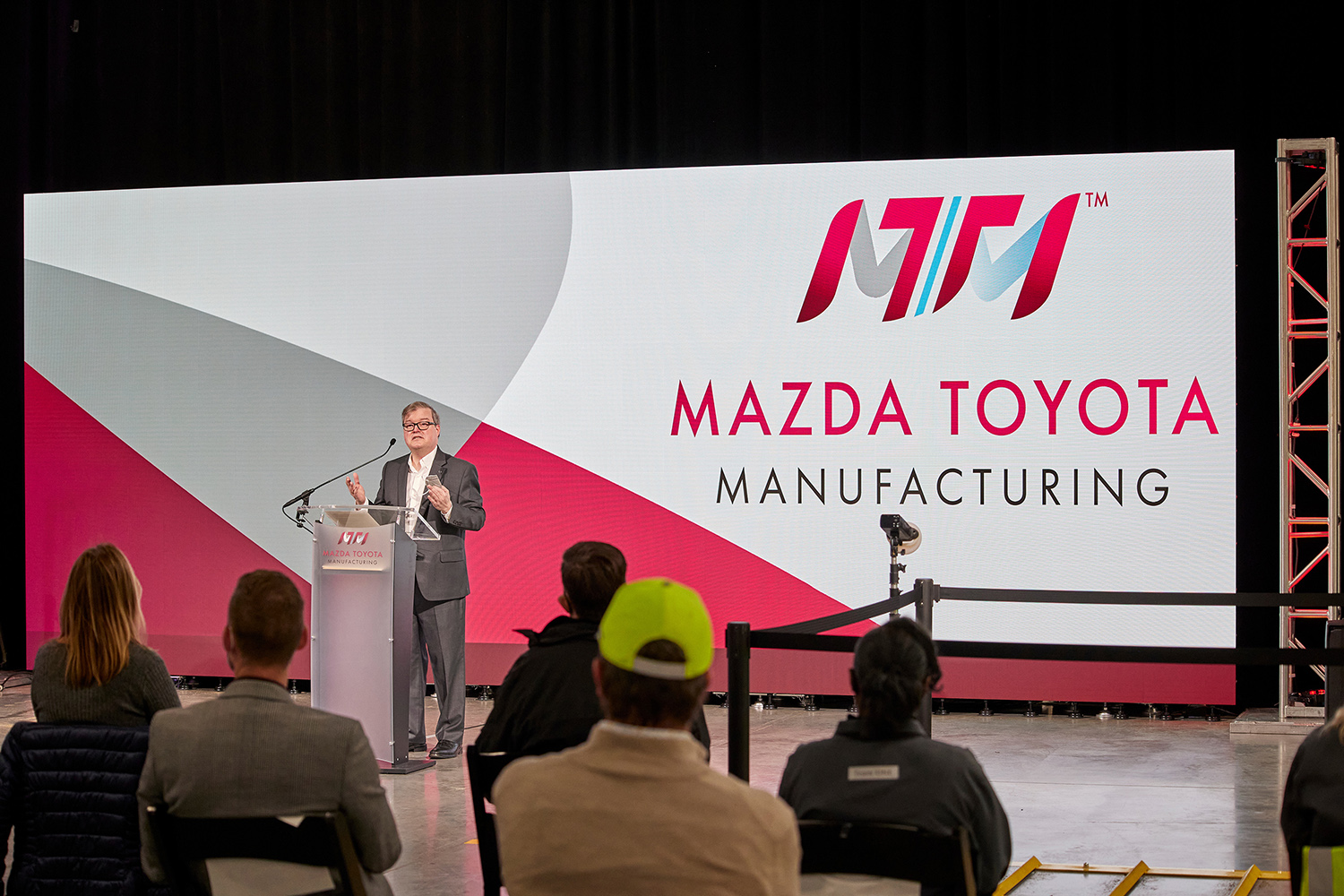 トヨタとマツダの合弁会社「Mazda Toyota Manufacturing, U.S.A., Inc. (MTMUS)」の発表会