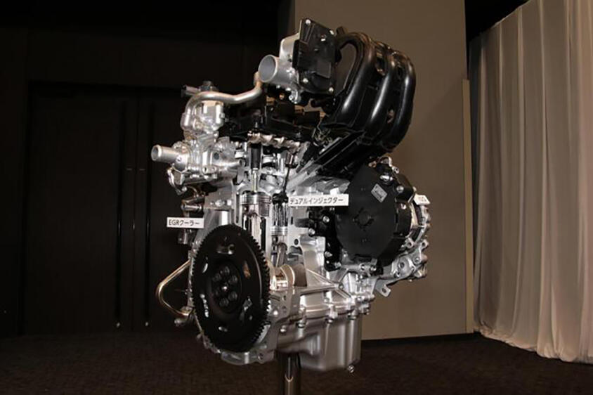なんとスズキは贅沢にも軽自動車に2機種のエンジンを使いわけている
