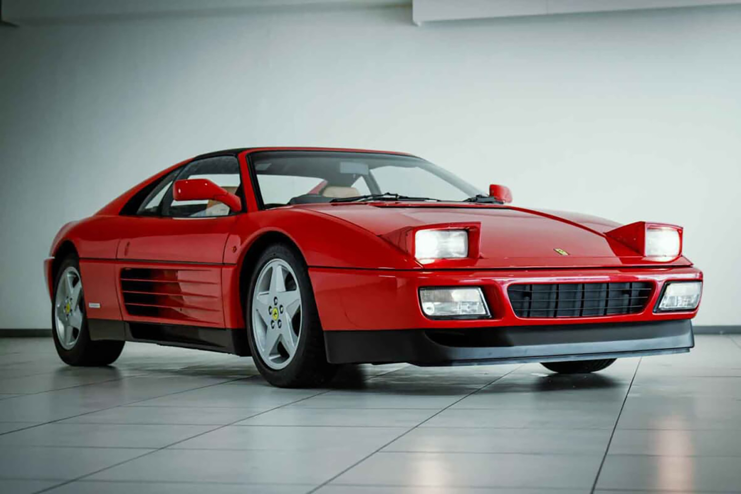 フェラーリ348tsのフロントスタイリング