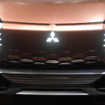 【画像】「今後の三菱はどんどんシンプルになる」ってダイナミックシールドはどうなるの!?　「ELEVANCE Concept」のデザインに隠された「格、鍛、純」の秘密【ジャパンモビリティショー2025】 〜 画像12