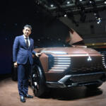 【画像】「今後の三菱はどんどんシンプルになる」ってダイナミックシールドはどうなるの!?　「ELEVANCE Concept」のデザインに隠された「格、鍛、純」の秘密【ジャパンモビリティショー2025】 〜 画像57