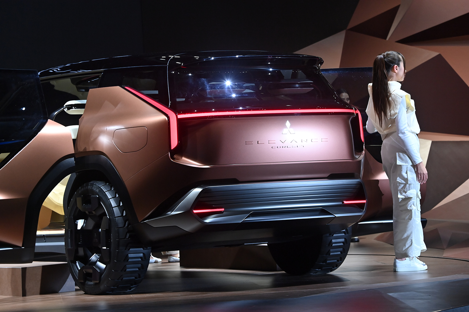 三菱ELEVANCE Concept