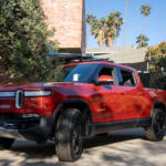 「このクルマはどんな人が買うんですか？」の質問にディーラーマンが嫌な顔！　スーツでトラック運転も当たり前のアメリカじゃ固定観念なんて存在しない!!