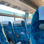 後席シートベルト未装着の罰則が運転者に科されるニッポンっておかしくない？　海外は装着しなかったバスの乗客が罰せられる……ってそれが当然だろ