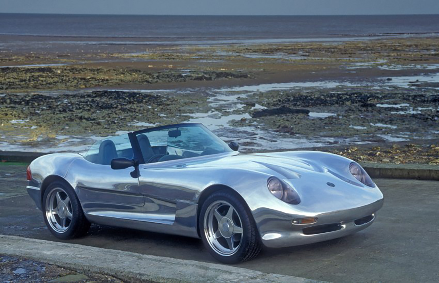 アルミボディのケータハム21