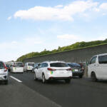 【画像】この春デビューの免許取得後１年未満の「初心者」に思いやり運転をしないと……違反になる行為もあり！　反則金6000円の可能性もあるから要注意!! 〜 画像5