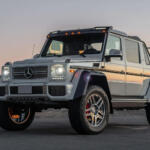 【画像】ベントレーもロールス・ロイスも「そこのけ」状態！　マイバッハが手がけた「G650ランドレー」の圧倒的な存在感 〜 画像13