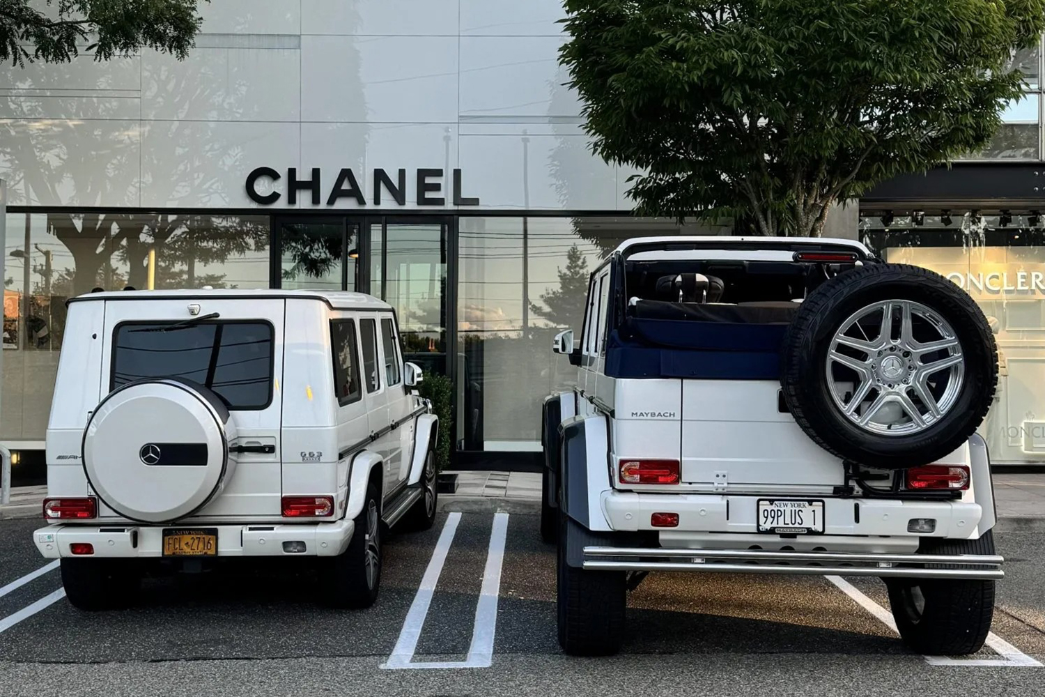 通常のGクラスとG650ランドレー