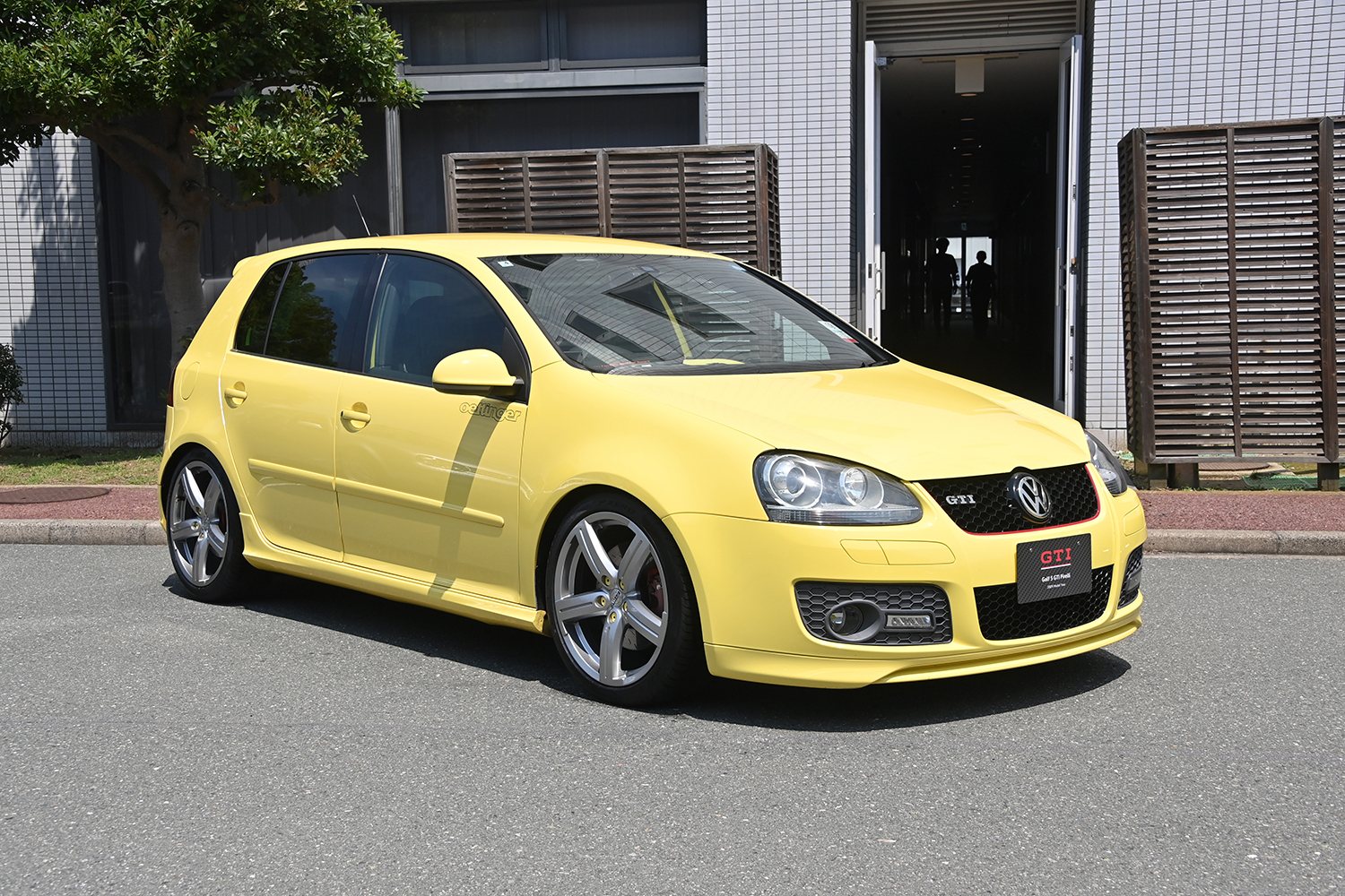 フォルクスワーゲン・ゴルフGTI（5代目／ピレリ）