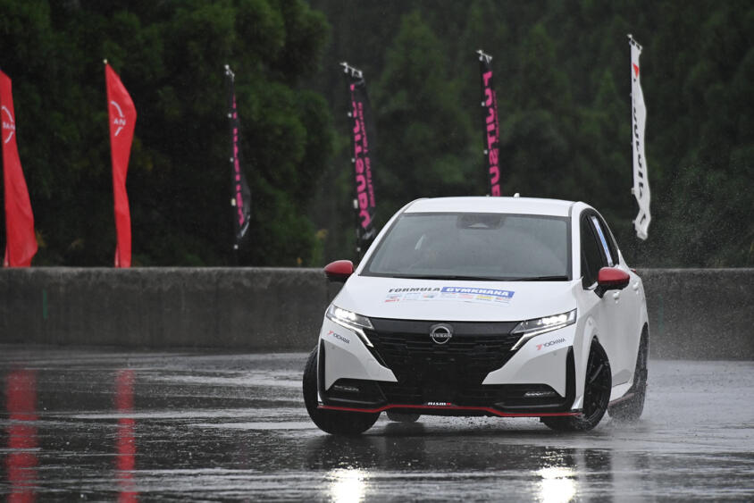 タイムの正確さを競う女子クラスは手に汗握る一騎打ち！　フォーミュラジムカーナRd.３奥伊吹モーターパークに挑む女子ドライバーの意気込み