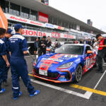 【画像】新しいマシンに新しい路面と初めて尽くしで挑む激戦の鈴鹿！　GR86／BRZ Cup第６戦に挑んだチームタクティに課された試練 〜 画像105