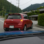 【画像】クルマの運転手は絶対知っておくべき！　ヒヤリを防ぐ自転車の「手信号」の意味 〜 画像1
